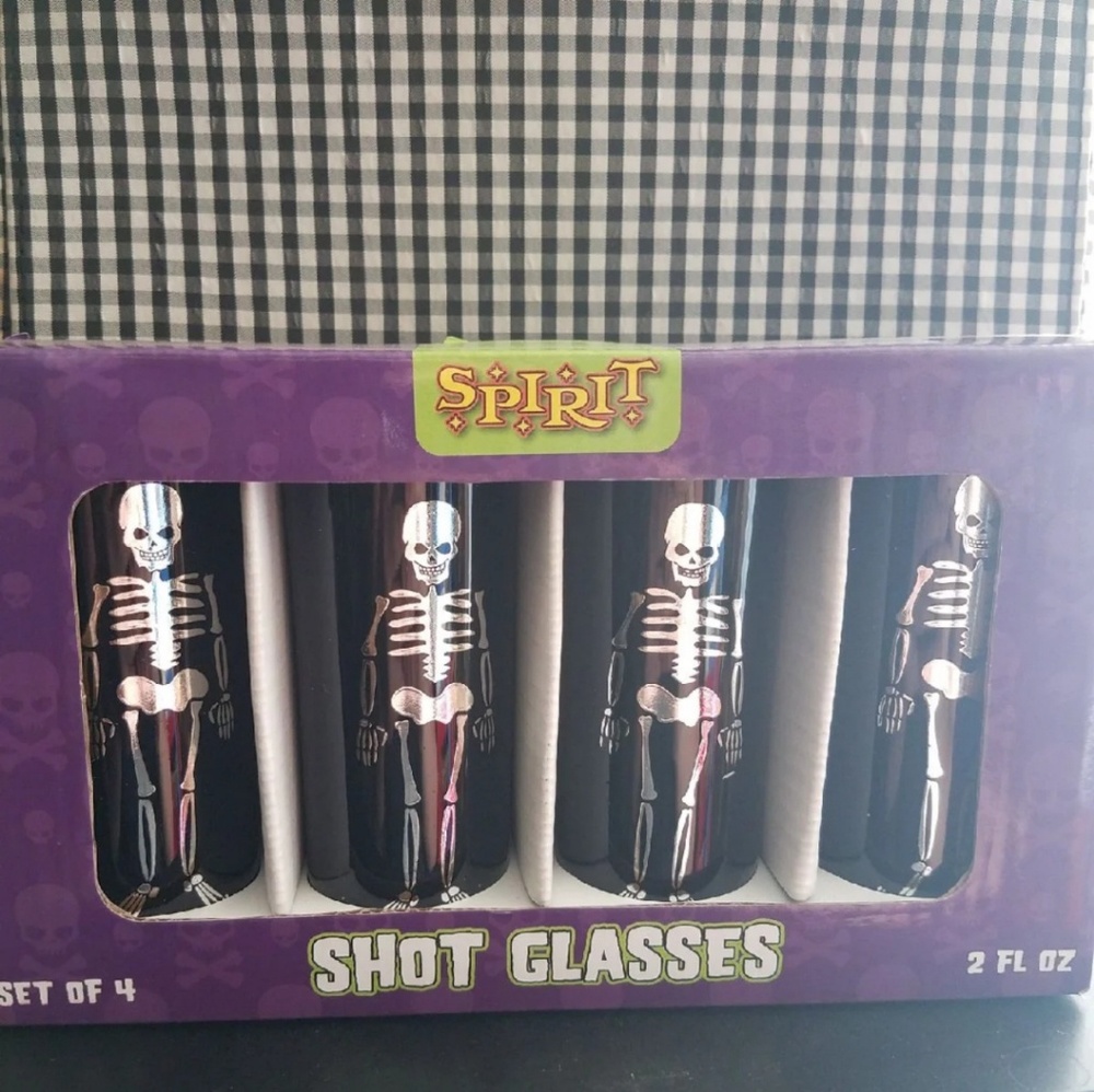 Skeleton Shot Glasses S/4